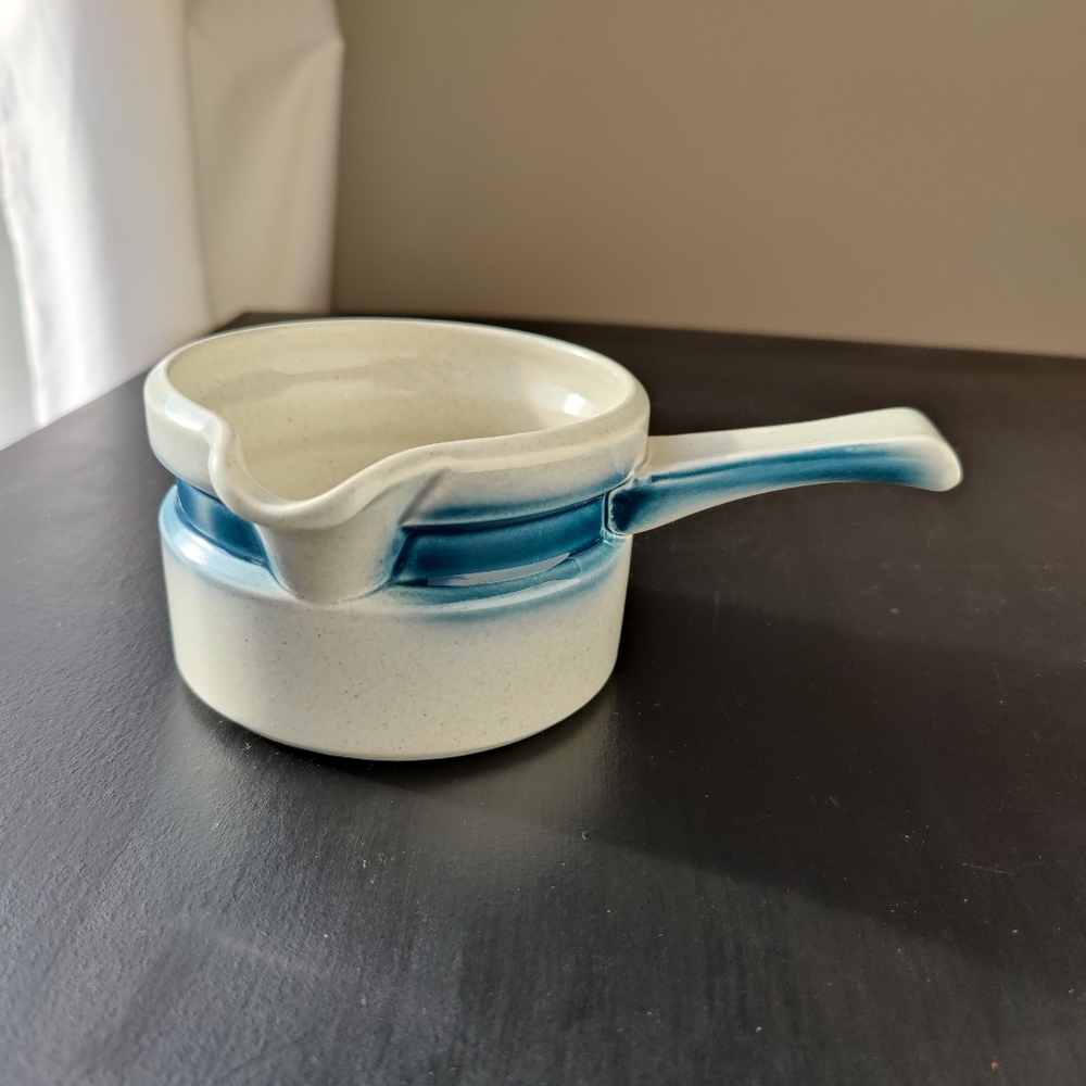 Wedgwood | Pacific Blue pattern | sauce boat with handle